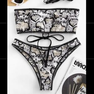 Snakeskin bandeau bikini, L, size 8